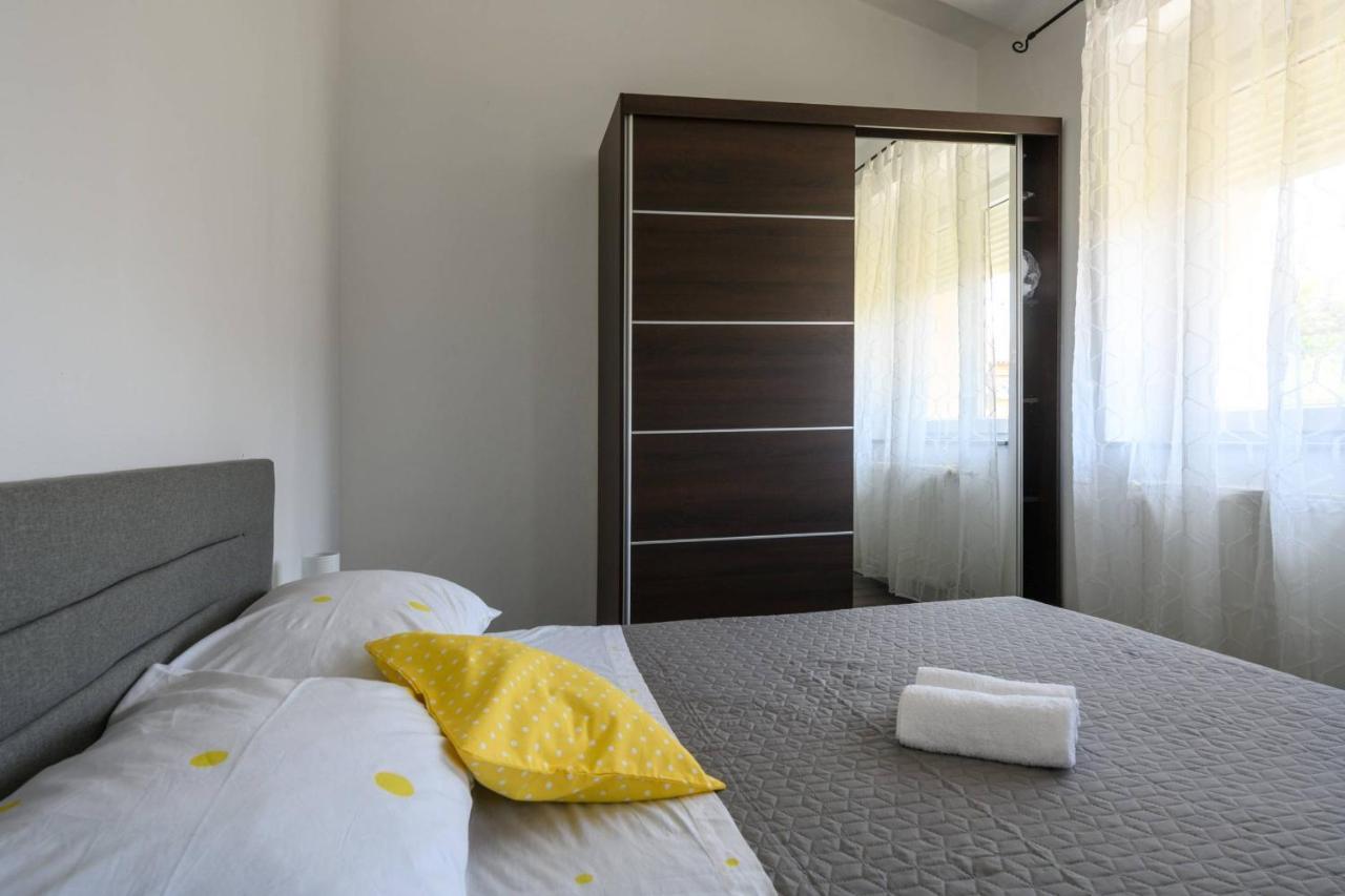 Holiday House Boky Vodnjan Exterior photo