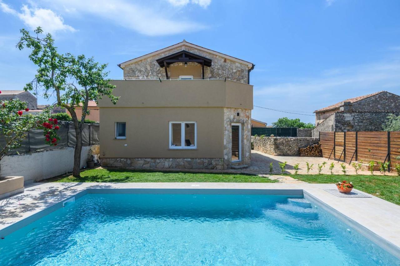 Holiday House Boky Vodnjan Exterior photo