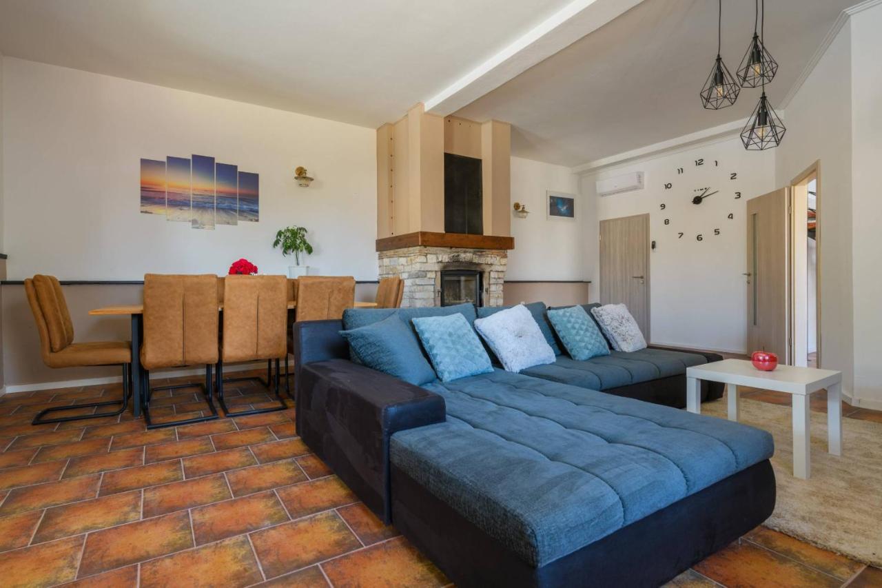 Holiday House Boky Vodnjan Exterior photo